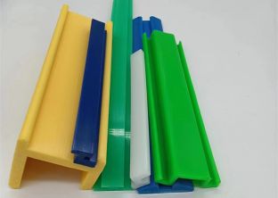 High Wear Resistance Custom Extrusion UHMW PE1000 Profile White Green Wear Strip